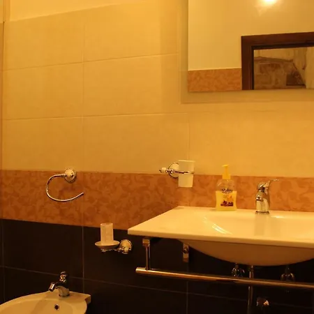 Penzion Alla Corte Del Naif 3*